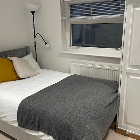 Cozy Private Room London Eksteriør billede
