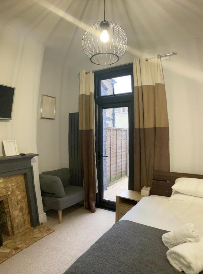Cozy Private Room London Eksteriør billede